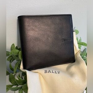 Bally Bi-Fold Wallet Like New